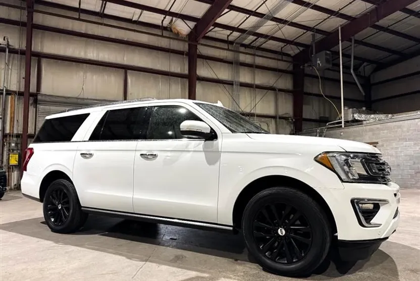 2019 Ford Expedition MAX Limited photo 1