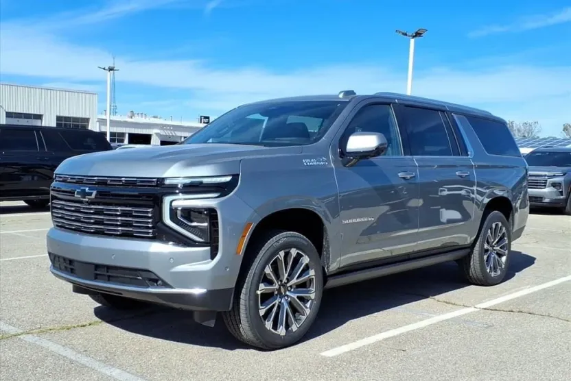 2026 Chevrolet Suburban High Country photo 1