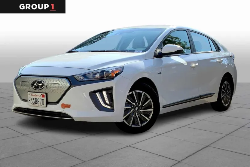 2020 Hyundai Ioniq Electric SE photo 1