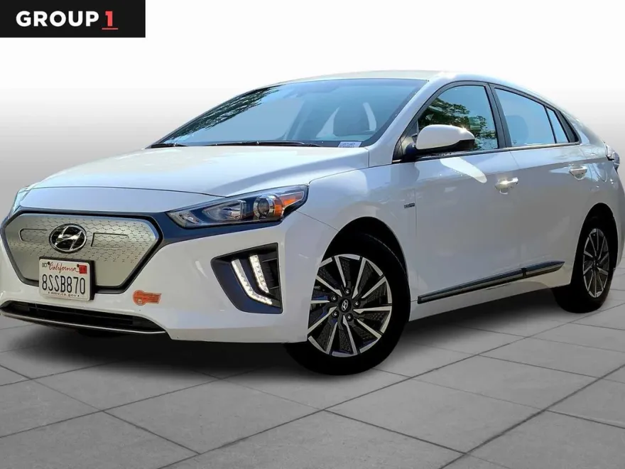 2020 Hyundai Ioniq Electric SE photo 1