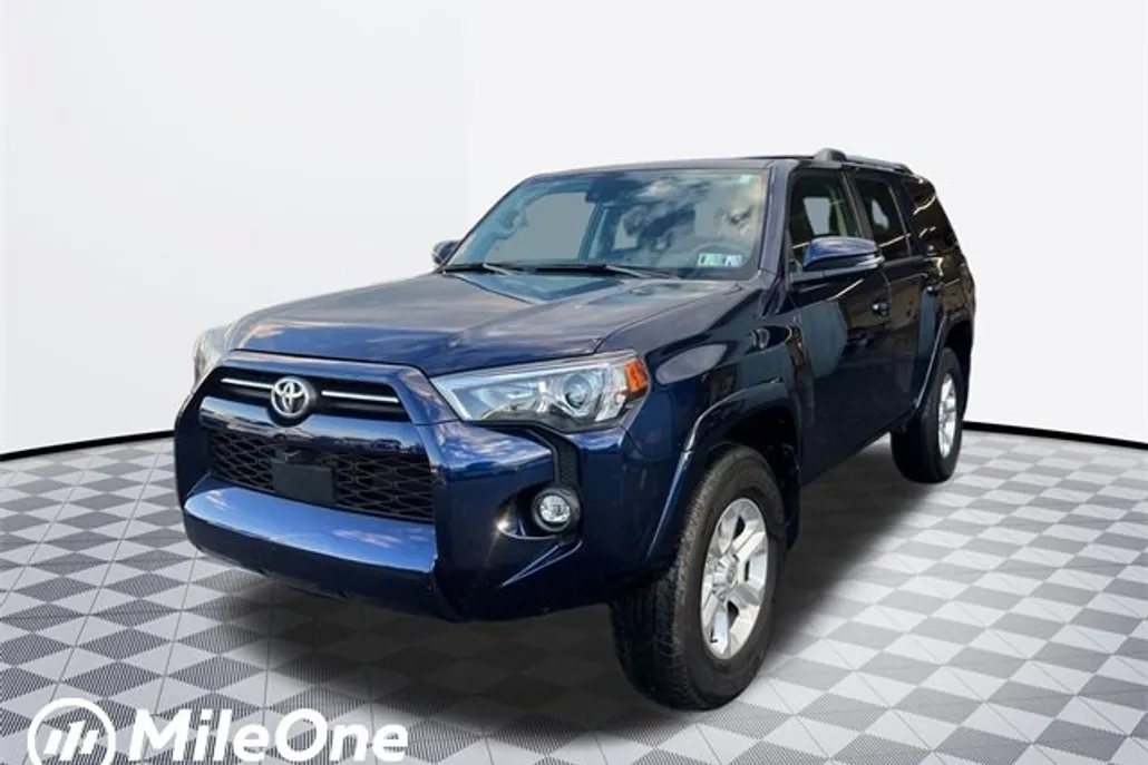 2024 Toyota 4Runner SR5 Premium photo 1