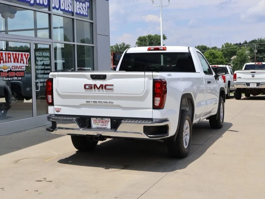 2025 Gmc Sierra 1500 Pro photo 1