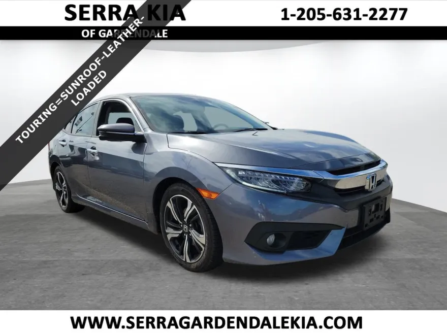 2016 Honda Civic Touring photo 1