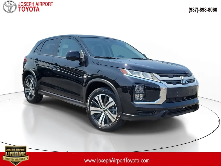 2024 Mitsubishi Outlander Sport ES photo 1