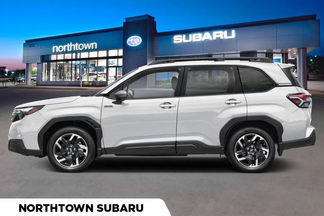 2025 Subaru Forester Premium photo 1