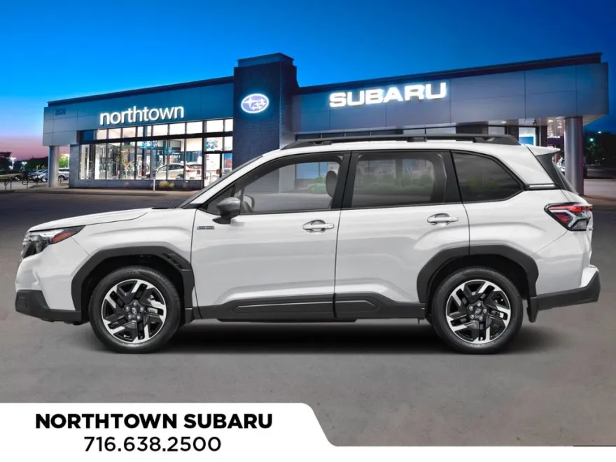 2025 Subaru Forester Premium photo 1