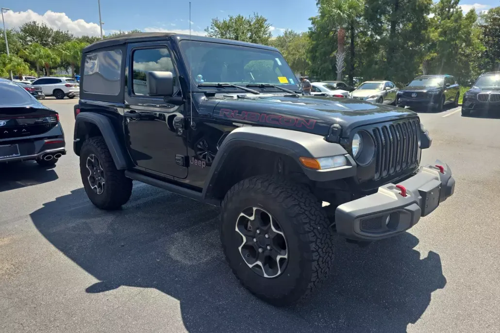 2023 Jeep Wrangler Rubicon photo 1
