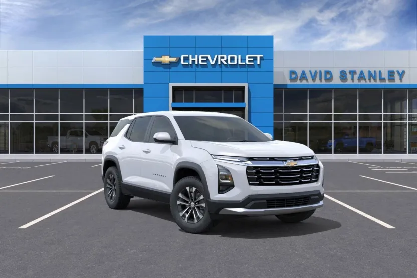2026 Chevrolet Equinox LT photo 1