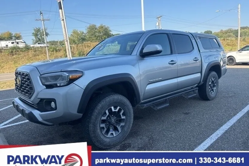 2023 Toyota Tacoma SR5 photo 1