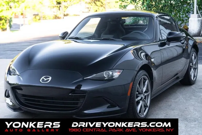 2022 Mazda MX-5 Miata Miata RF Grand Touring photo 1