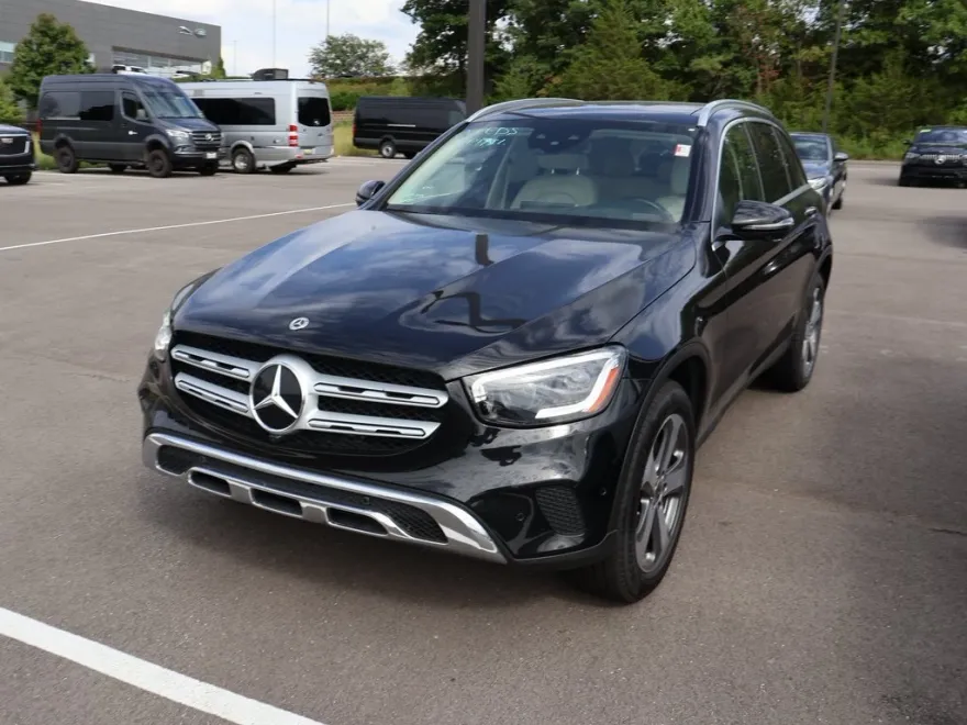 2022 Mercedes Benz GLC 300 4MATIC photo 1