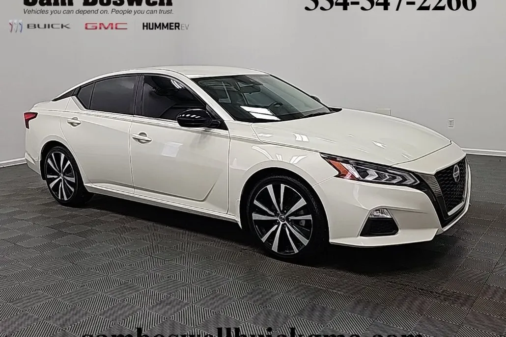 2020 Nissan Altima 2.5 SR photo 1