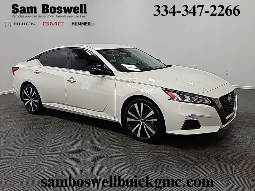 2020 Nissan Altima 2.5 SR photo 1
