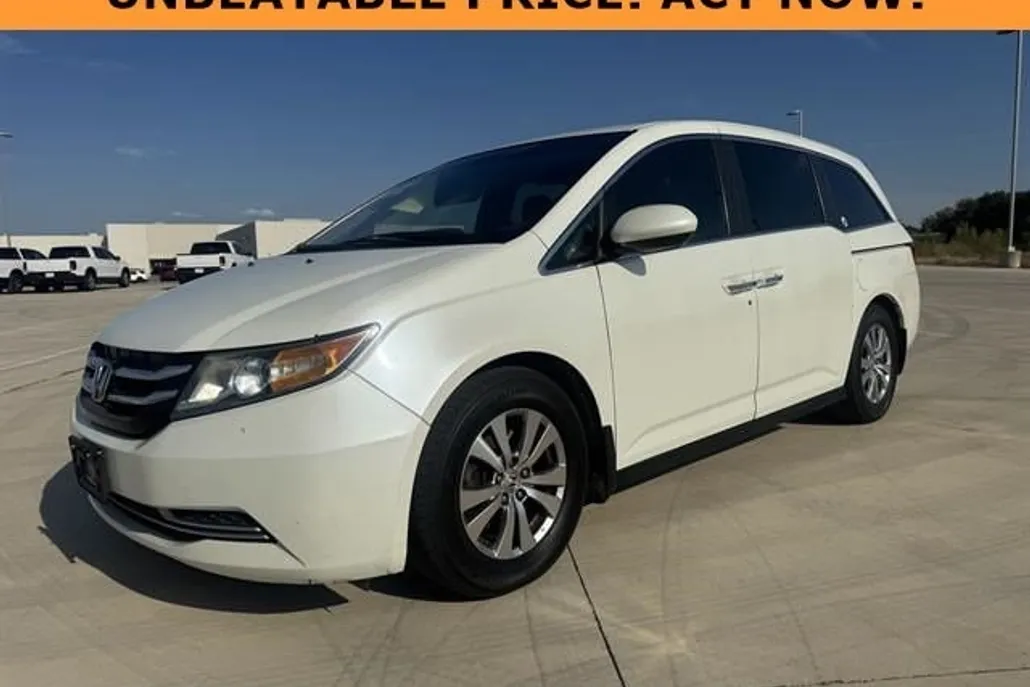 2014 Honda Odyssey EX photo 1