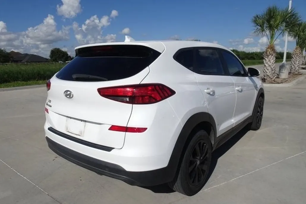 2020 Hyundai Tucson SE photo 1