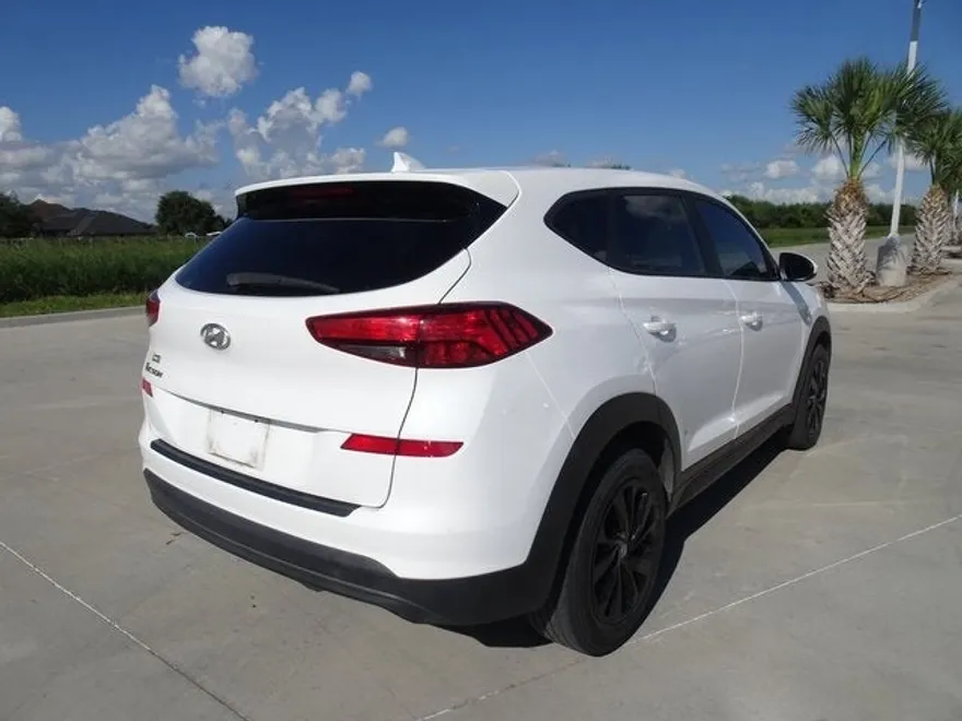 2020 Hyundai Tucson SE photo 1