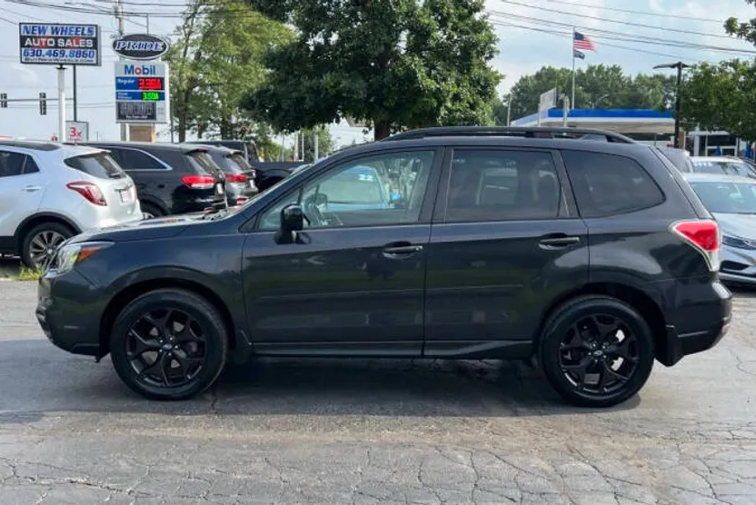 2018 Subaru Forester 2.5i Premium photo 1
