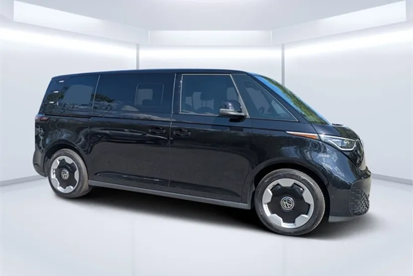 2025 Volkswagen ID. Buzz Pro S photo 1