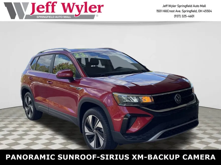2023 Volkswagen Taos SE photo 1