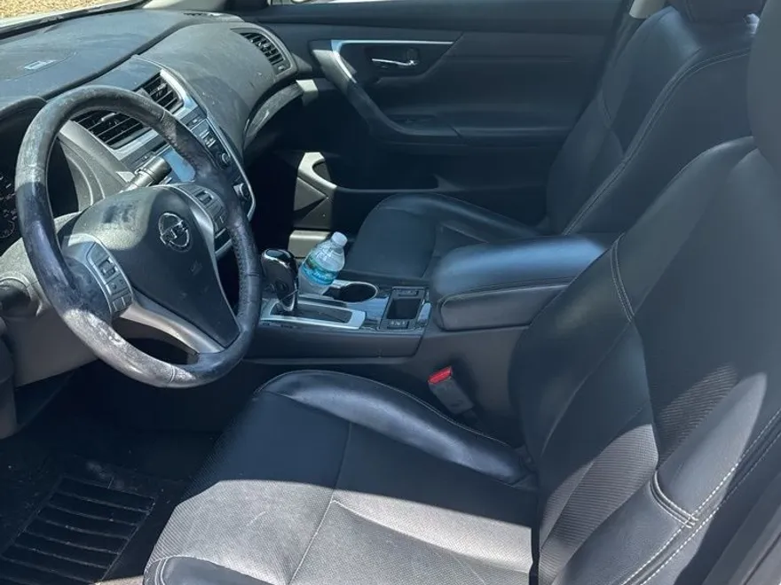 2017 Nissan Altima 2.5 SL photo 1
