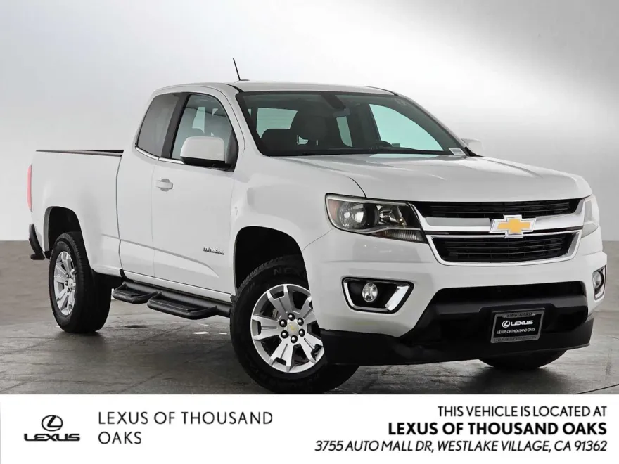 2017 Chevrolet Colorado LT photo 1