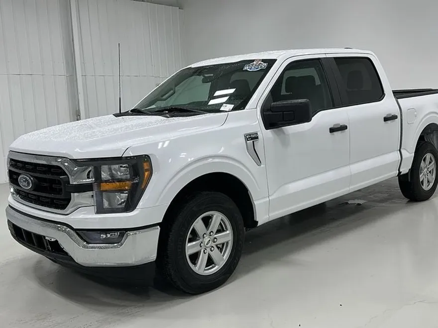 2023 Ford F-150 XLT photo 1