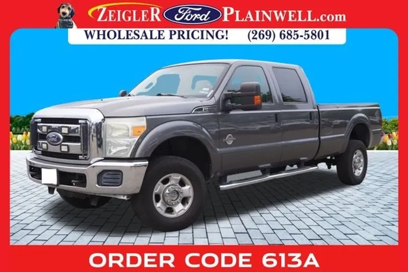 2011 Ford F-350 XLT photo 1