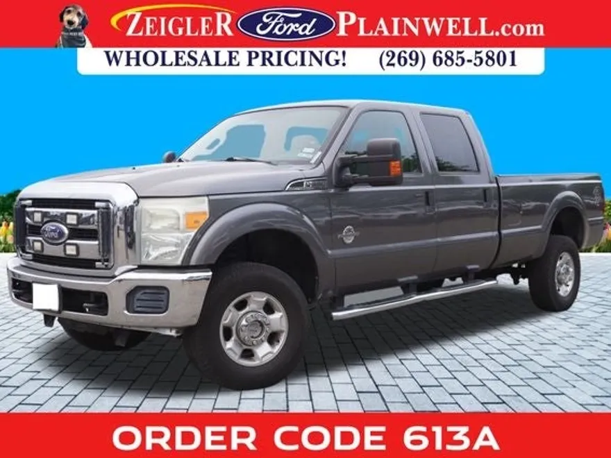 2011 Ford F-350 XLT photo 1