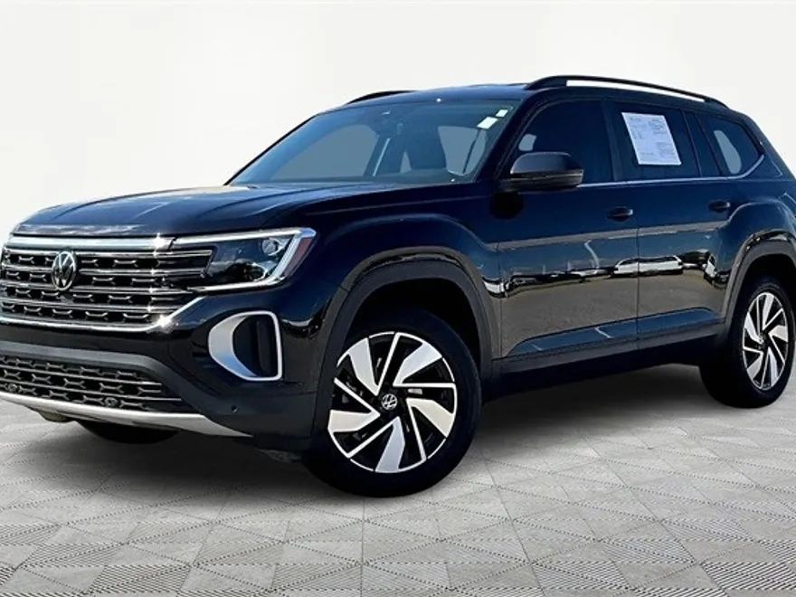 2024 Volkswagen Atlas SE Technology photo 1