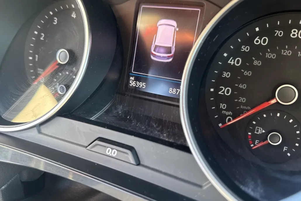 2020 Volkswagen Tiguan SE photo 1