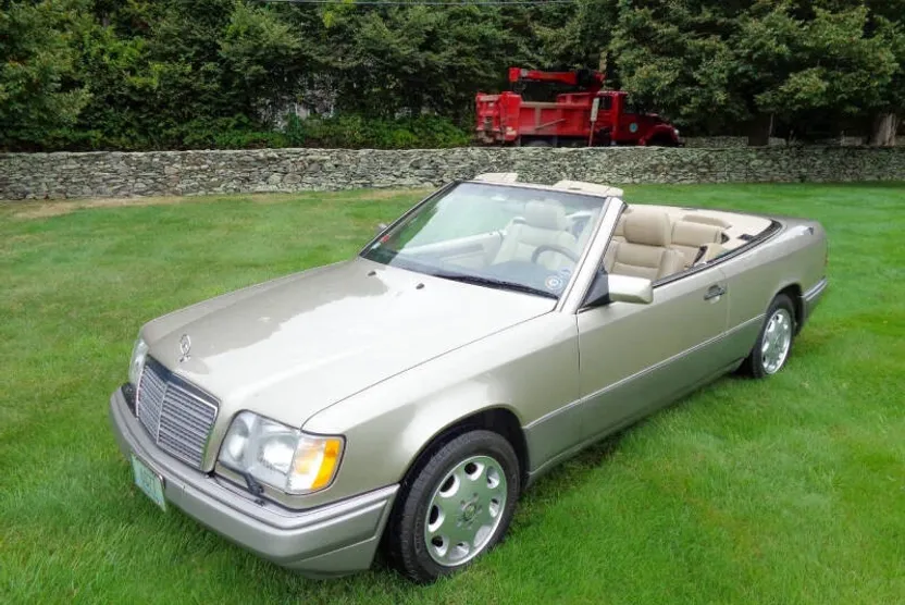 1995 Mercedes Benz E 320 Cabriolet photo 1