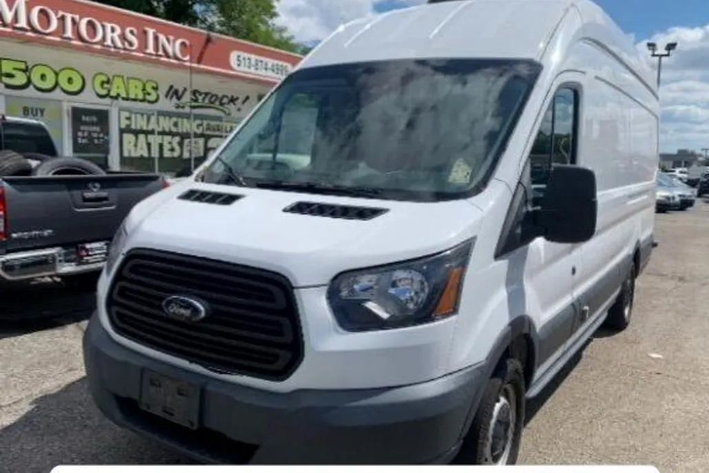 2018 Ford Transit photo 1