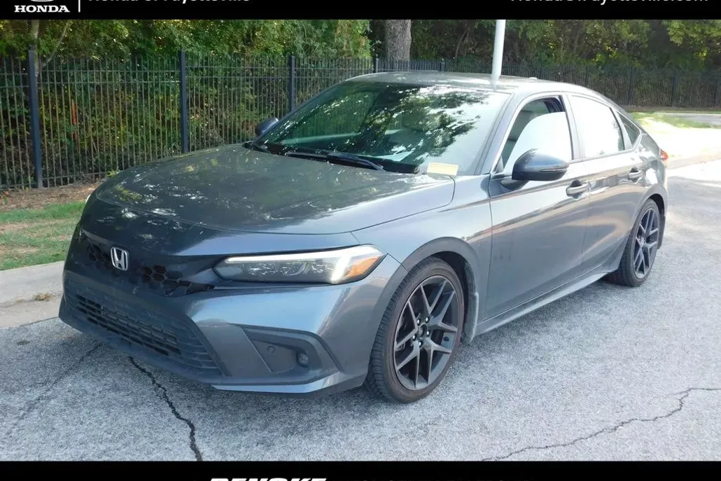 2023 Honda Civic Sport Touring photo 1