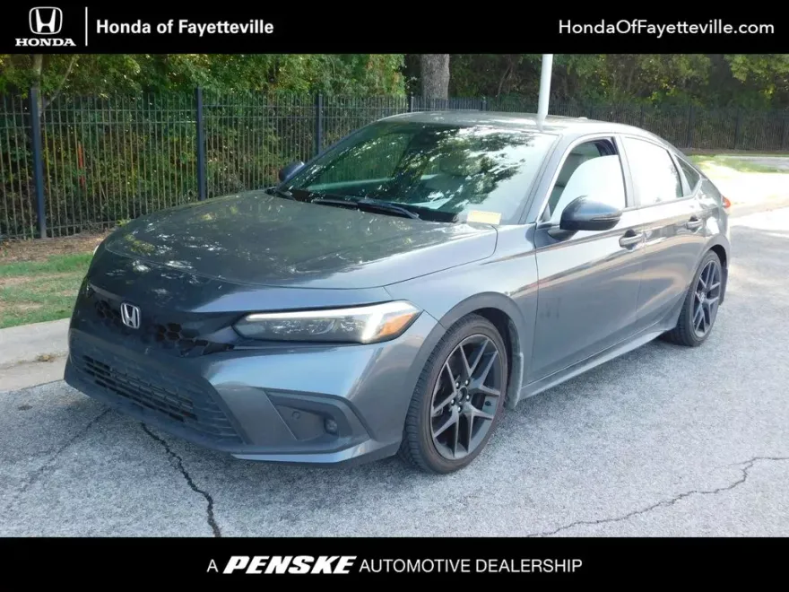 2023 Honda Civic Sport Touring photo 1
