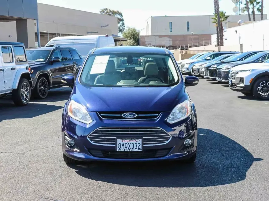 2016 Ford C-Max Energi SEL photo 1