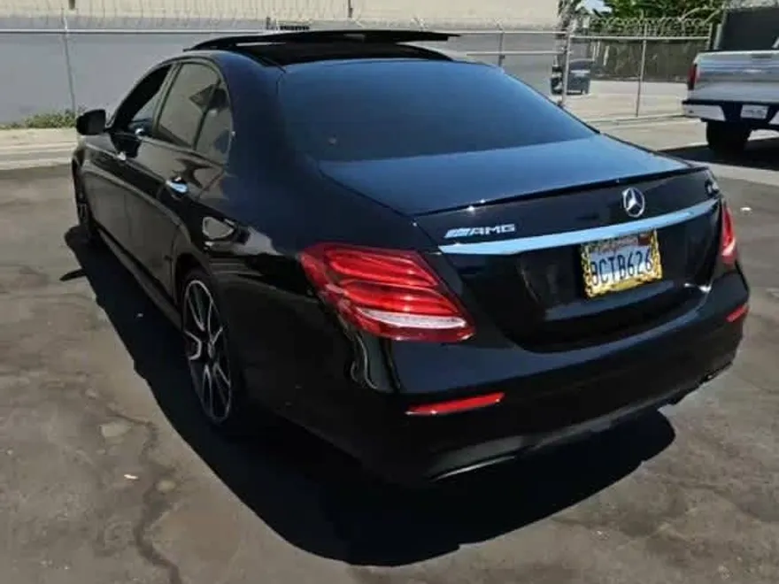 2018 Mercedes Benz E AMG 43 photo 1