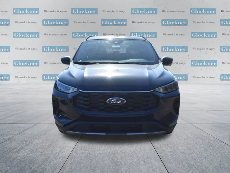 2025 Ford Escape ST-Line photo 1