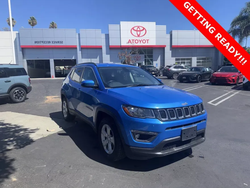 2021 Jeep Compass Latitude photo 1