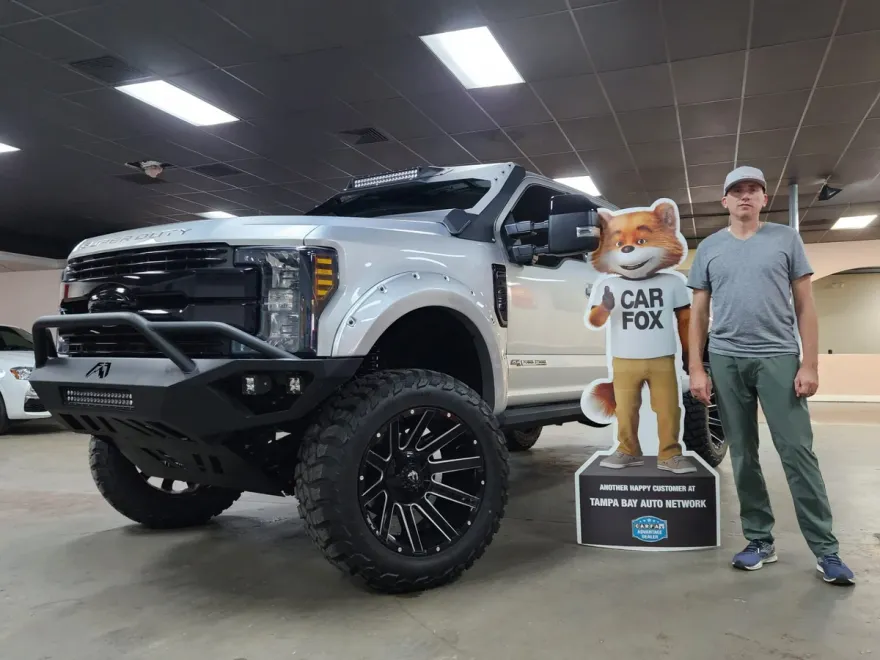 2019 Ford F-250 Lariat photo 1