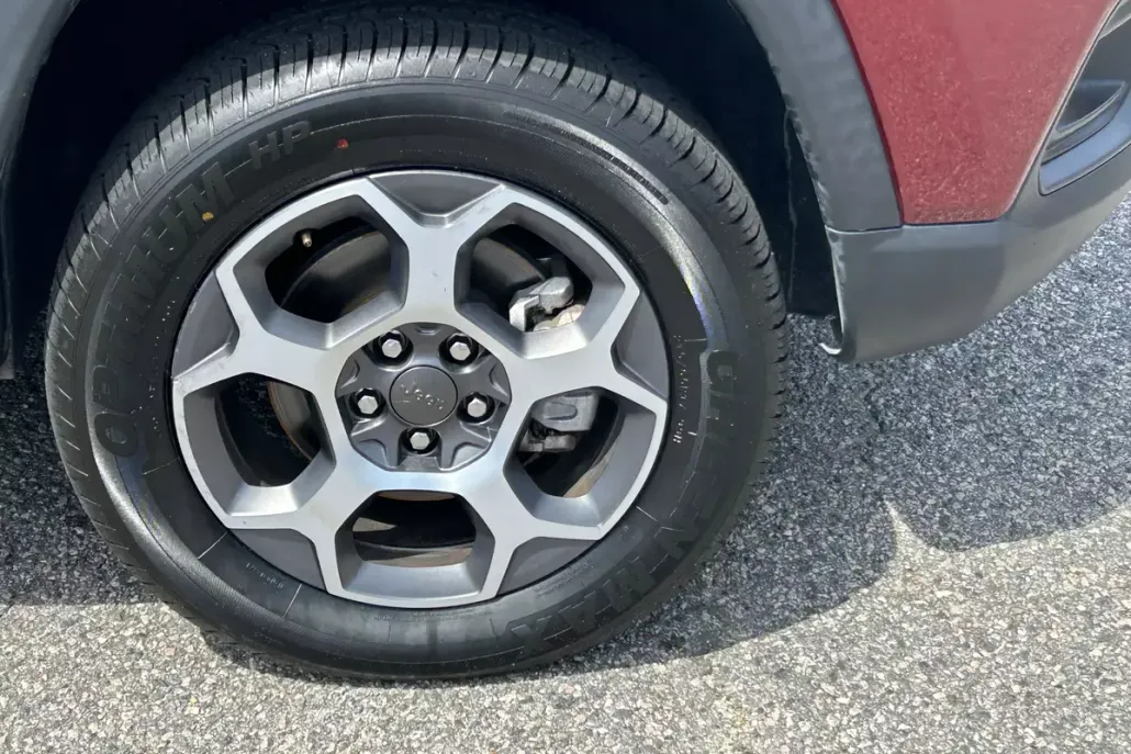 2022 Jeep Compass Trailhawk photo 1