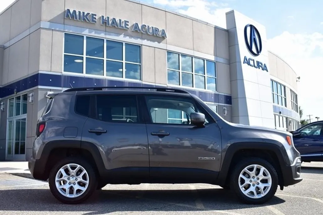 2017 Jeep Renegade Latitude North Edition photo 1