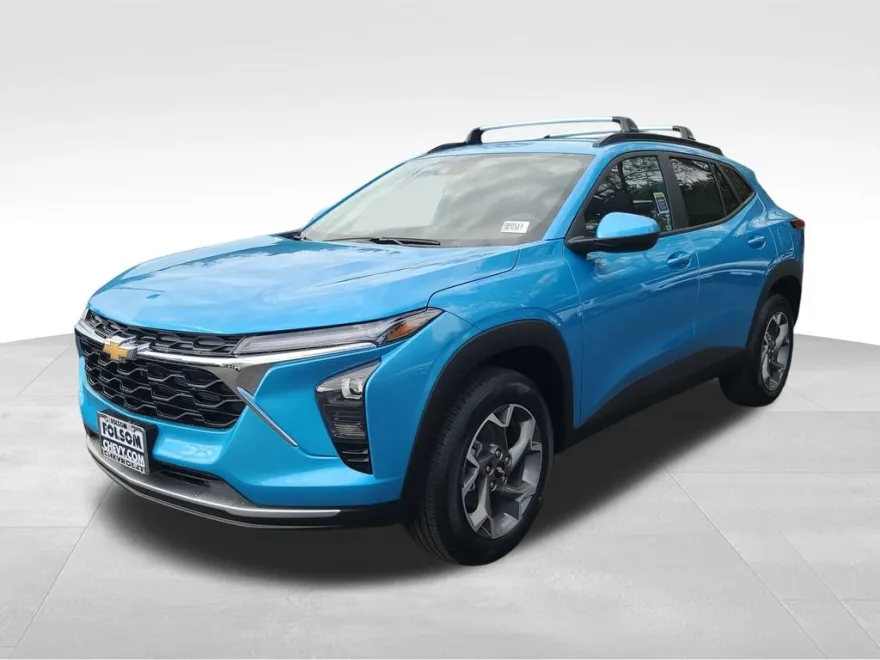 2026 Chevrolet Trax LT photo 1