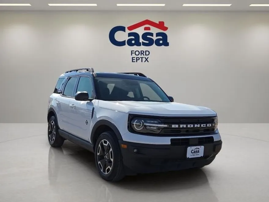 2024 Ford Bronco Sport Outer Banks photo 1