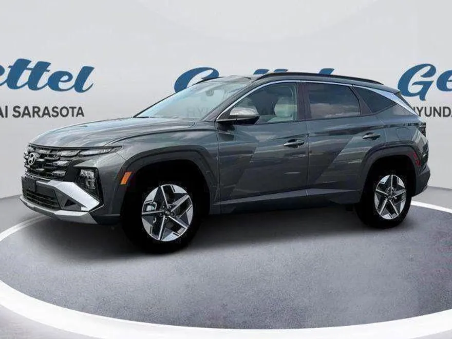2025 Hyundai Tucson Hybrid SEL Convenience photo 1