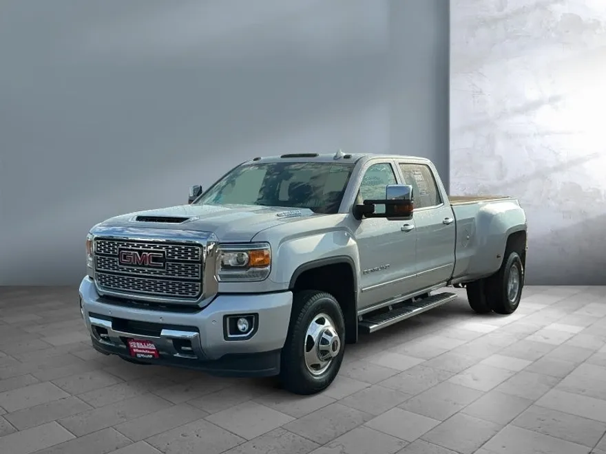 2018 Gmc Sierra 3500 HD Denali photo 1