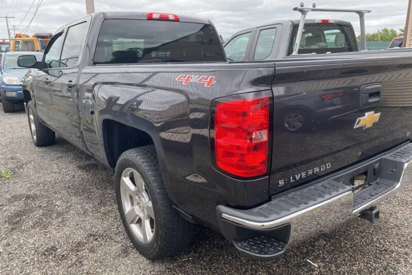 2014 Chevrolet Silverado 1500 LT photo 1