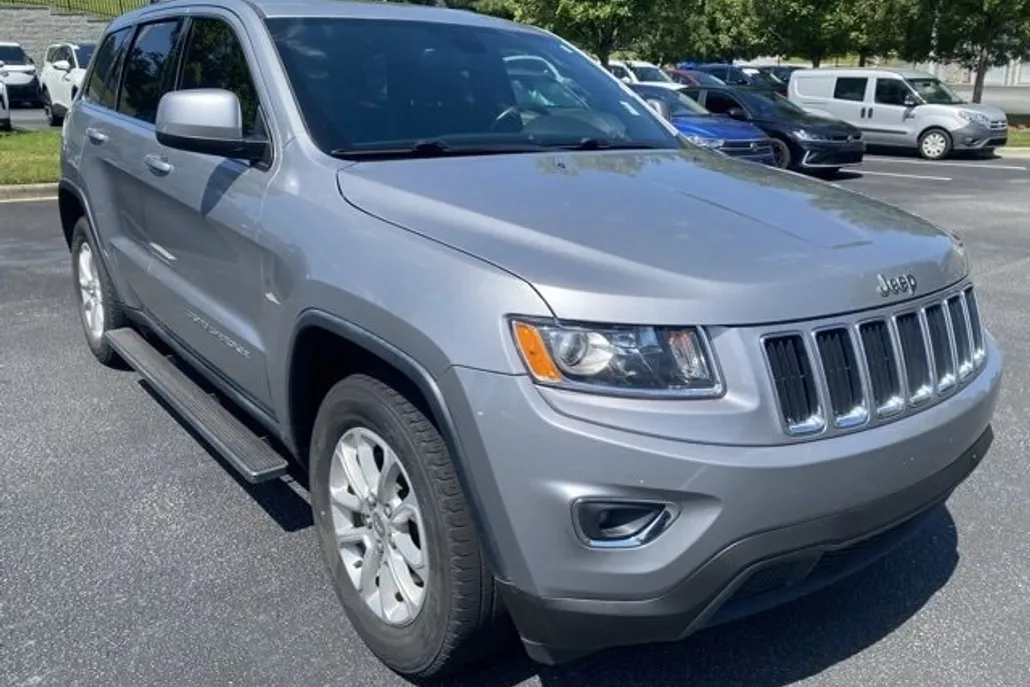2016 Jeep Grand Cherokee Laredo photo 1