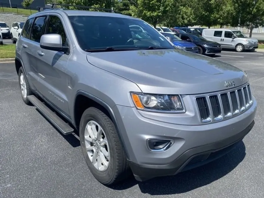 2016 Jeep Grand Cherokee Laredo photo 1