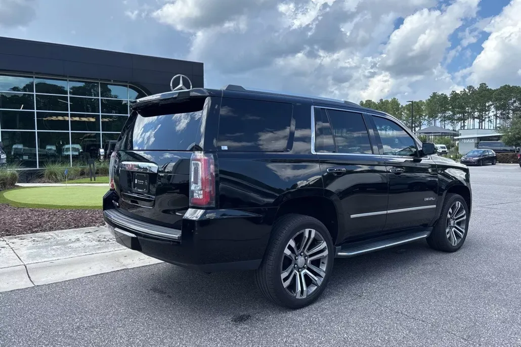 2018 Gmc Yukon Denali photo 1
