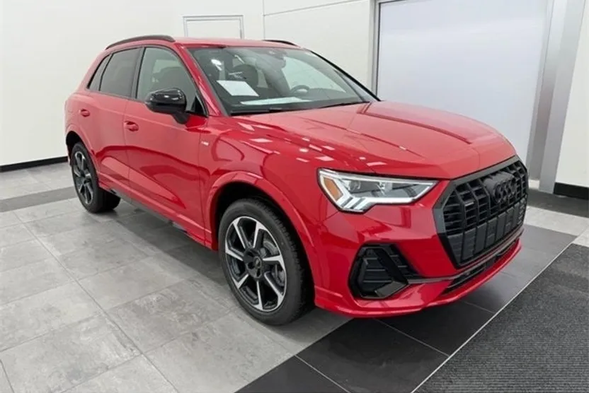 2025 Audi Q3 Premium Plus S line photo 1